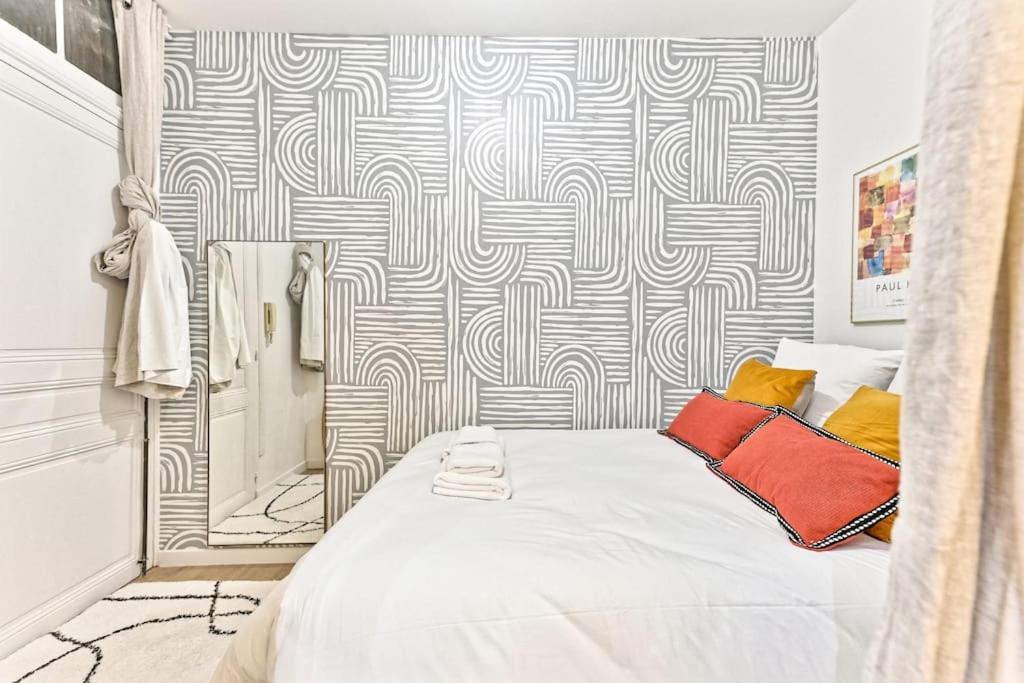 Appartement Central Proche Atelier Des Lumieres Париж Екстериор снимка